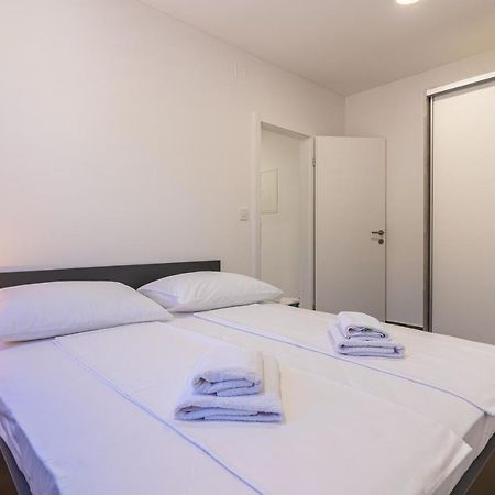 קרס Apartman Vischetti מראה חיצוני תמונה