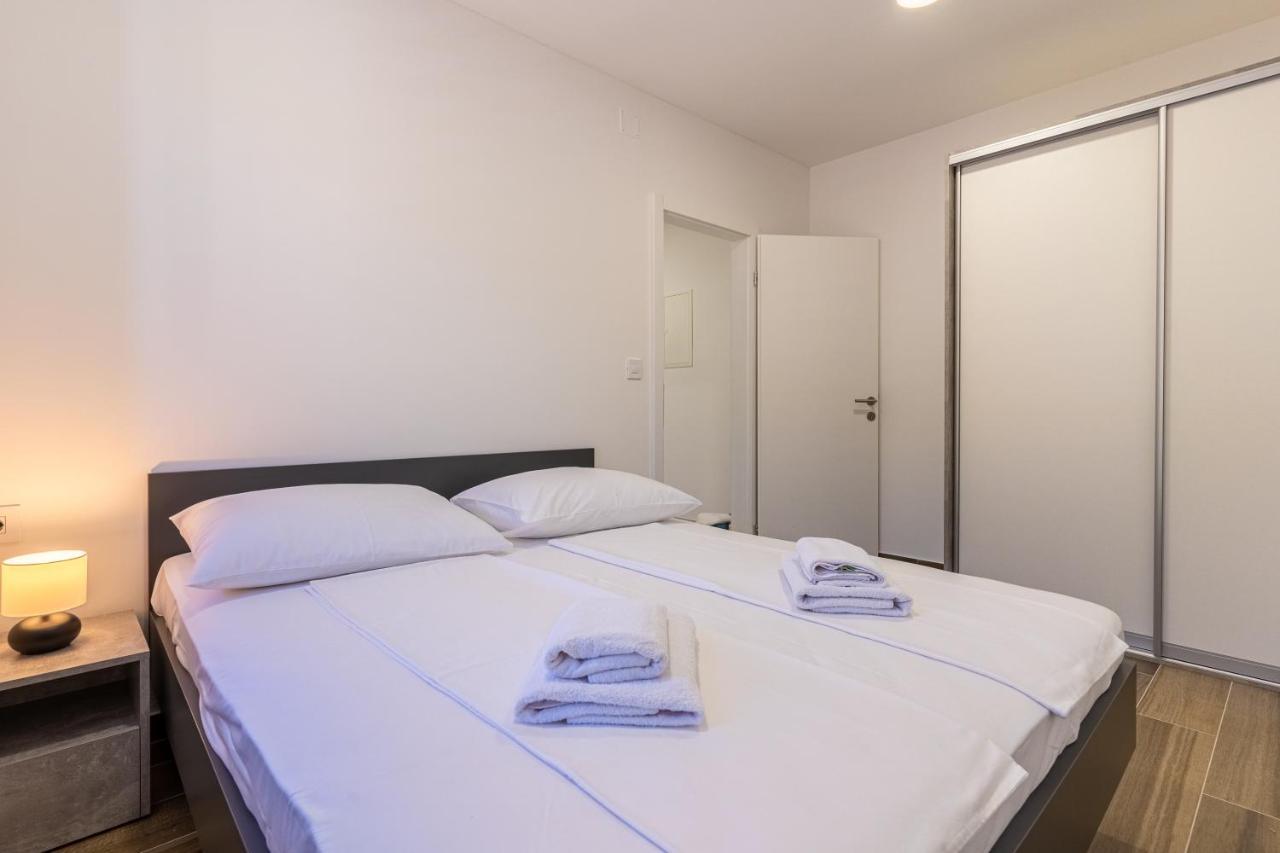 קרס Apartman Vischetti מראה חיצוני תמונה